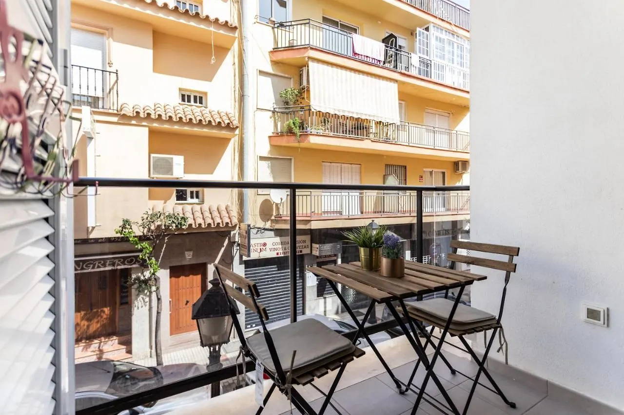 Beach Tapas Apartment In Fuengirola Old Town By Costarentals - Ref 182
